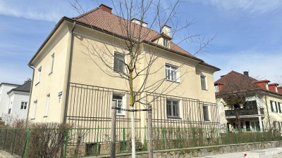 Schöne Altbauwohnung in der Klagenfurt Innenstadt mit eigenem Garten