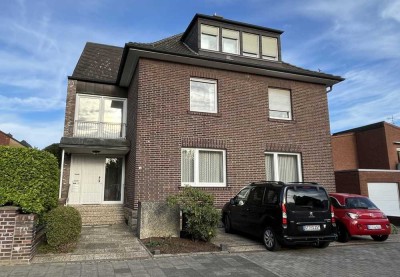 Toplage in Greven: Stilvolles Zweifamilienhaus mit 3 Wohnungen