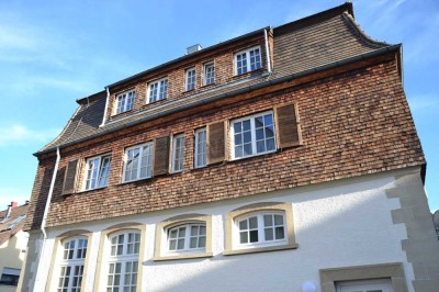 Nähe Uni Hohenheim - Zentral gelegene Wo. 64 m², frisch gestrichen, Küche, ohne Balkon u. Stellplatz