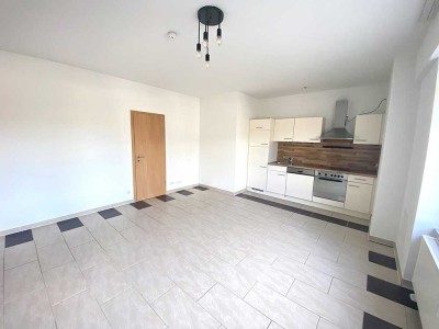 Freistehendes 1 Zimmer-Apartment mit zusätzlichem Raum