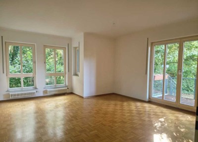 Exklusive, großzügige 5-Zimmer-Maisonette-Wohnung mit zwei Terrassen und Garten am Orankesee