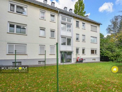 Ohligs. Charmante Zwei-Zimmerwohnung. Sanierungsbedürftig.