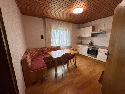 4 Zimmer - Wohnung mit Dachgeschoss und Balkon zu vermieten in Worms-Abenheim
