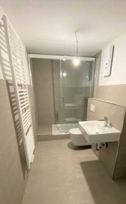 *sanierte Wohnung mit Balkon*