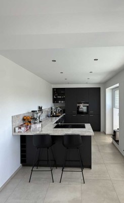 Exklusive 4-Zimmer Maisonette-Wohnung