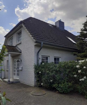 Einfamilienhaus mit Doppelgarage - Klein Pampau - Ohne Makler