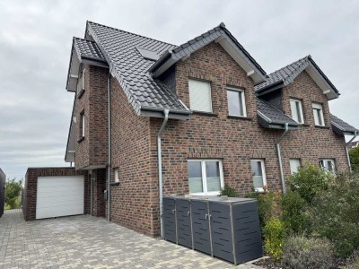 Exklusive Neubau-Doppelhaushälfte in Rheinberg-Millingen