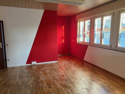 Schmuckes-1-Zi-EG-WG-Appartement