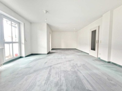Helle 4 Zimmerwohnung mit Balkon in schöner Lage!