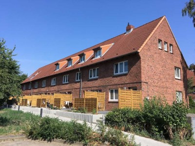 kleine, moderne Maisonettewohnung mit Terrasse