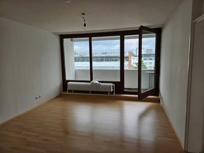 2-Zimmer-Wohnung in Munich Haidhausen with balcony and fitted kitchen