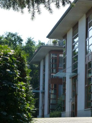 Absolut ruhige, schicke  Maisonette-Wohg in traumhafter Höhenlage.
