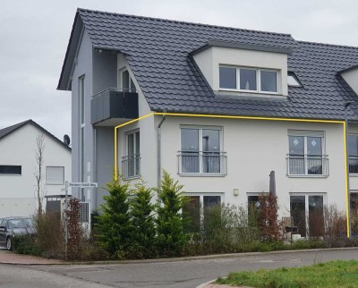 Neuwertige Doppelhaushälfte mit Garten in guter Wohnlage in Bad Wimpfen
