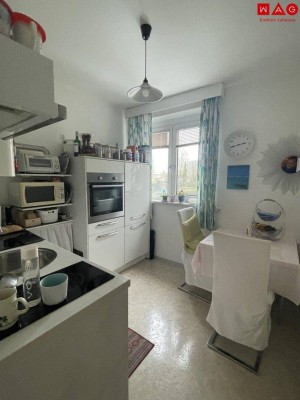 Gemütliche 2-Raum-Wohnung mit Balkon am Bindermichl!