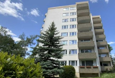 Gemütliche 2-Zimmer-Wohnung mit Wannenbad und Balkon