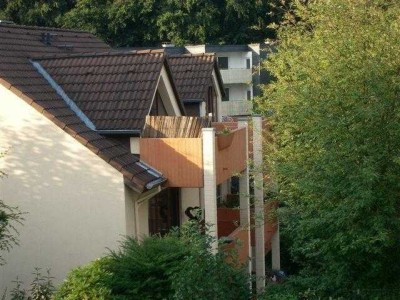 Großzügige 3 Zi.-Maisonette-Whg. mit Balkon und Terrasse in Leverkusen-Lützenkirchen