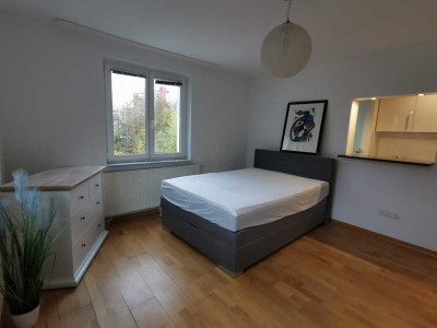 Erstbezug nach Sanierung: 1-Zimmer-Wohnung vollmöbliert in Stuttgart Rot