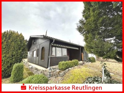 Ferienhaus mit großer Einzelgarage und gepflegtem Grundstück in idyllischer Lage!