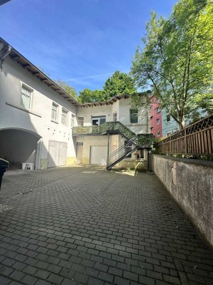 Entdecken Sie Ihre Traumwohnung – Charmante Etagenwohnung im historischen Altbau!