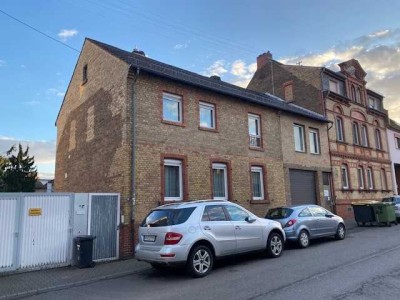 Einfamilienreiheneckhaus mit Garten in guter Lage in Bierstadt!