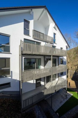 Moderne Wohnung mit Balkon