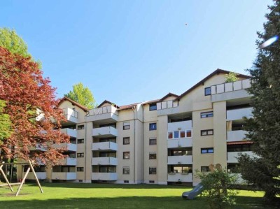 Ruhiges Wohnen mit sonnigem Balkon und Blick ins Grüne