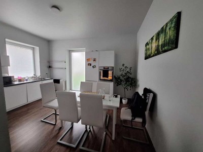 Attraktive und gepflegte 3-Raum-EG-Wohnung mit Balkon und Einbauküche in Jestetten