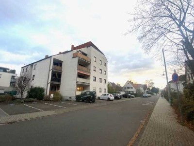 Ruhige 3,5 Zimmer Wohnung mit PKW-Stellplatz  in Ingelheim- Mitte, kurzfristig verfügbar;