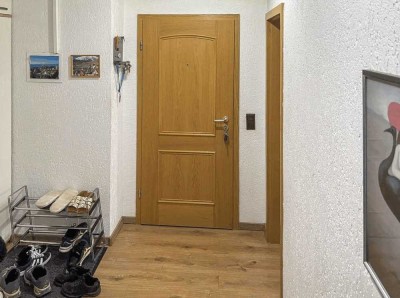 Eine ca. 86m² große Wohnung mit 2 Balkonen im 1 Obergeschoss