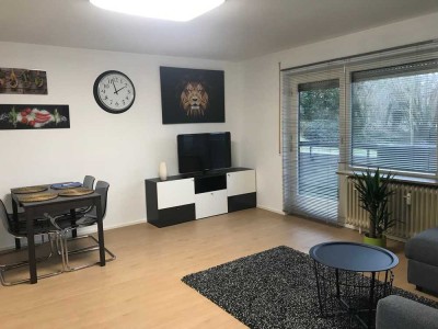Möblierte 2-Zimmer-Wohnung m. Balkon, EBK und TG-Stellplatz in S-Feuerbach nahe Killesberg-Höhenpark