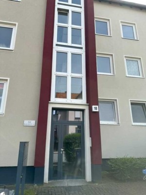 3 Zimmerwohnung im gepflegten Mehrfamilienhaus