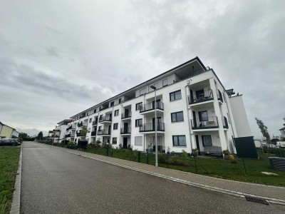 Neuwertige 2 ZKB Wohnung mit Balkon in Rain