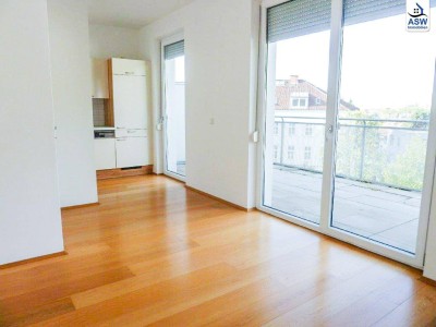 Schöne 2-Zimmerwohnung mit großer Terrasse in zentraler Lage