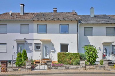 Familienfreundliches Reihenhaus mit Terrasse, Balkon und Garten - Verwirklichen Sie Ihre Wohnträume!