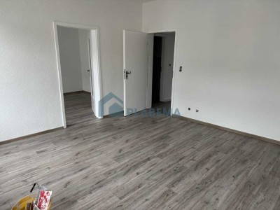 Moderne 3-Zimmer-Wohnung nahe Schlosspark-Center –renoviert für modernen Wohnkomfort