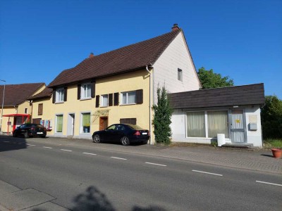 Zum Bodensee in 7 Minuten ! Großzügiges Wohnen im Herzen von Güttingen