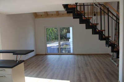Exklusive 4-Zimmer-Wohnung mit Sauna in Fürth-Unterfarrnbach