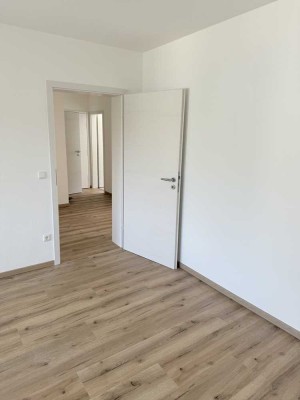 Erstbezug nach Sanierung mit Balkon: helle 2-Zimmer-Wohnung in Kaufbeuren