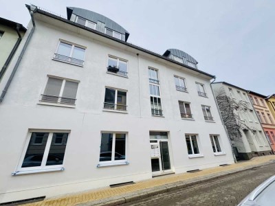 Erstbezug nach Komplettsanierung: 4,5-Zimmer-Maisonettewohnung