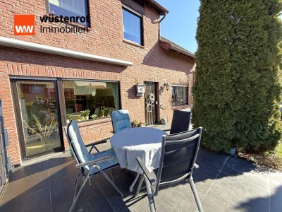 Ein Raumwunder ist diese hübsche gepflegte Doppelhaushälfte mit Garage, Nebengebäude und kl. Garten