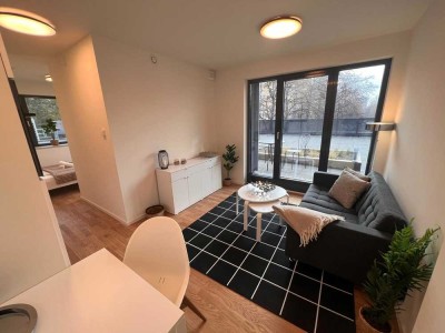 Köpenicker Str. 102: LUXUS 2-Zi-Whg + SÜD-Terrasse - per 01.12.25