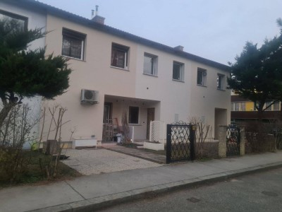 Charmantes Reihenhaus in 1230 Wien: 4 Zimmer, Balkon, Terrasse - Ihr neues Zuhause!