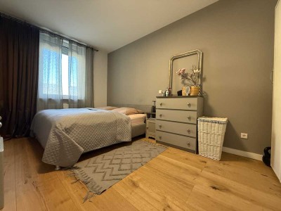 Sanierte 3 Zimmer Whg. im schönen Altbau Charme