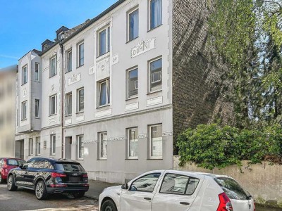 Zwei Mehrfamilienhäuser mit Garagenhof in ruhiger Seitenstraße von Gelsenkirchen-Buer