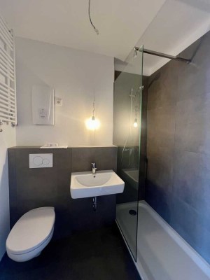 Schöne 1-Zimmer Wohnung mit Balkon im 2. OG in Schrievers