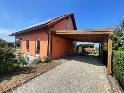 Modernes Einfamilienhaus in nachhaltiger Holzständerbauweise
