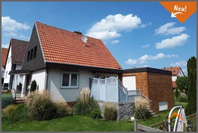 Ein-/Zweifamilienhaus mit großem Grundstück