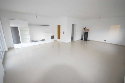 Einfamilienhaus mit Baugrundstück in Rolfsbüttel