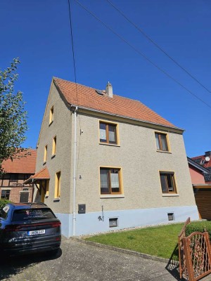 Einfamilienhaus mit Scheune und Garten, in Falken, zu verkaufen :)