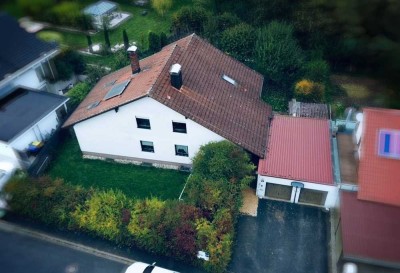 Ein/Zweifamilienhaus mit Potenzial in naturnaher Lage!